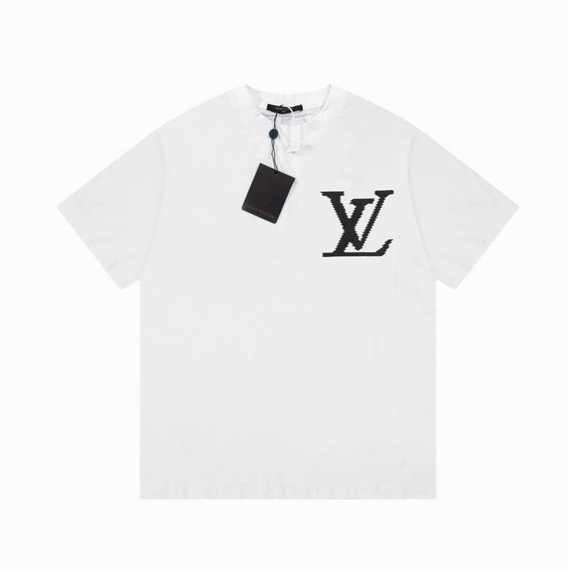 Louis Vuitton Men's T-shirts 933